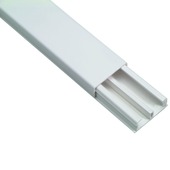 Moulure DLP Legrand 32x12,5 mm 210 cm 2 compartiments blanc