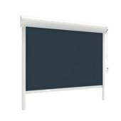 Store enrouleur GAMMA fenêtre oscillo-battante en PVC ou aluminium 1171 vert foncé occultant sur mesure